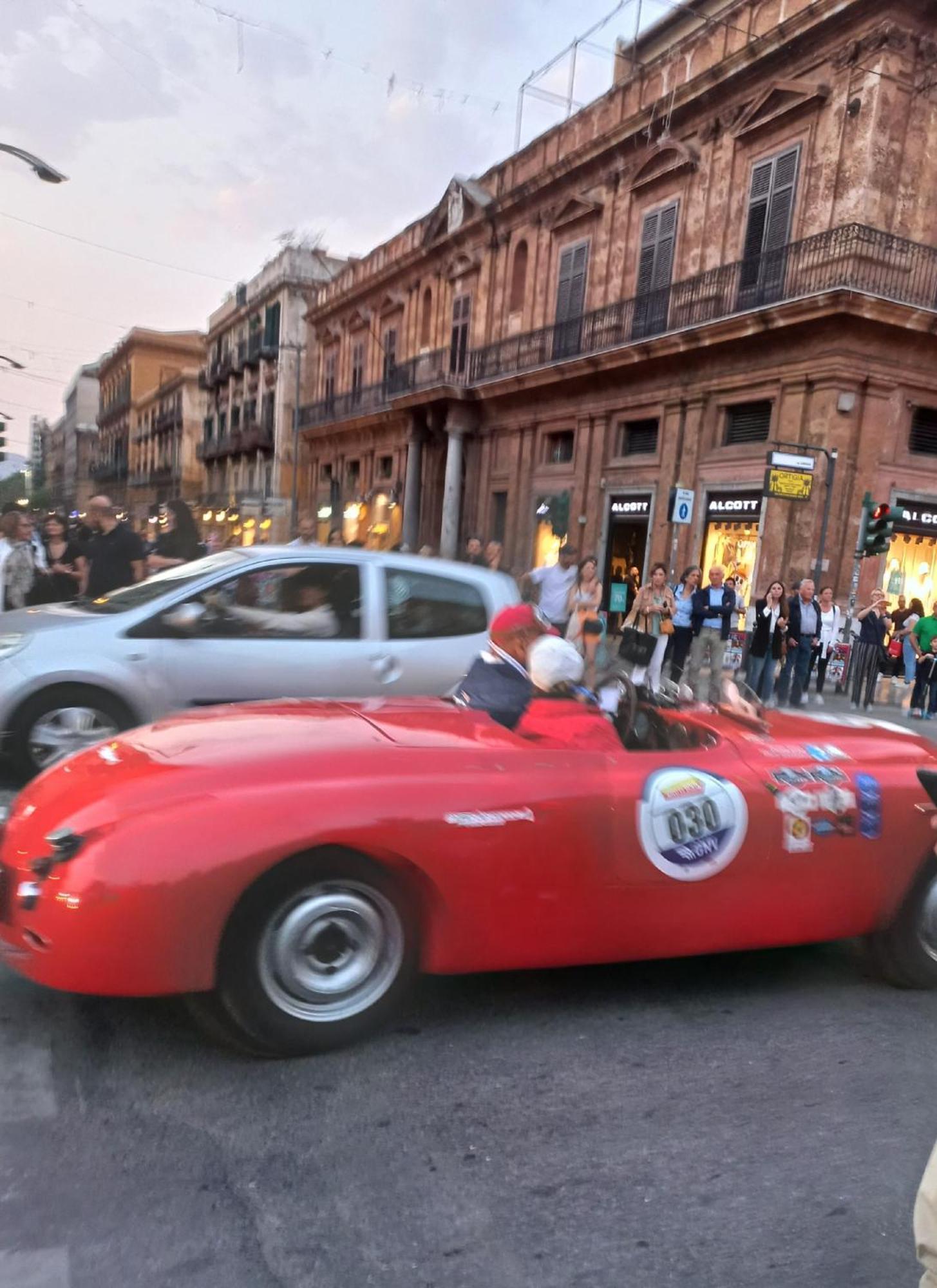 Appartamento Al Palazzo Del Principe Al Massimo Palermo Esterno foto